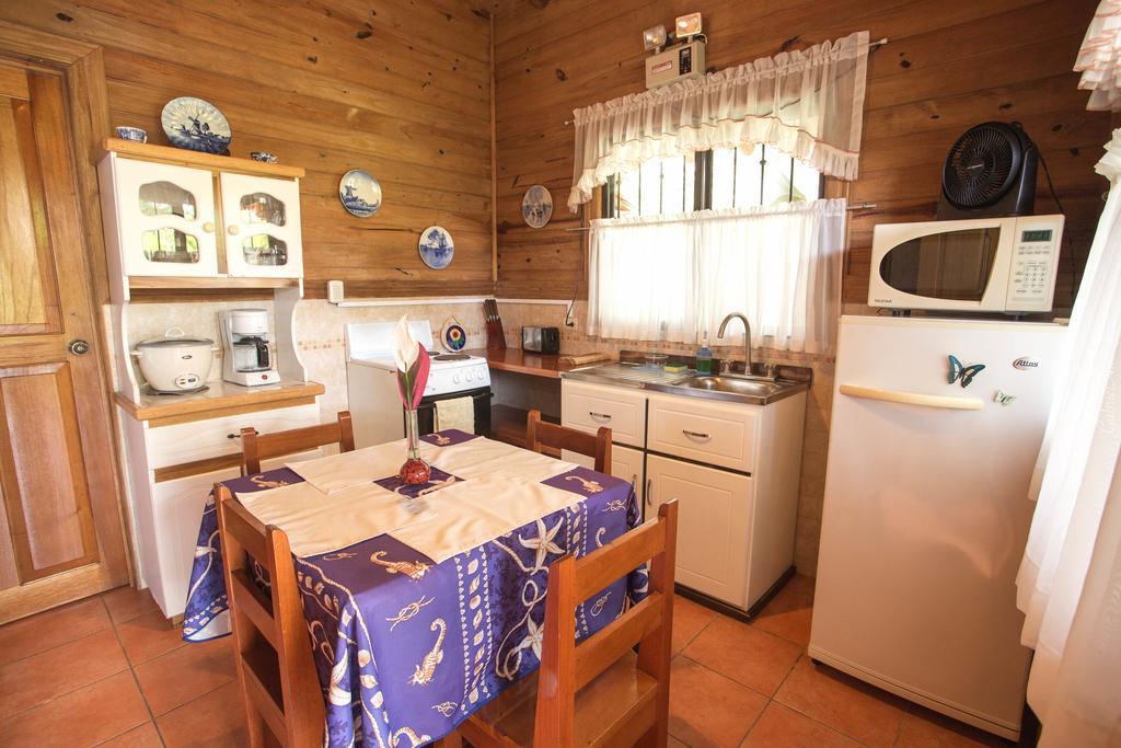 Casa Marcellino Lodge Кахуита Екстериор снимка