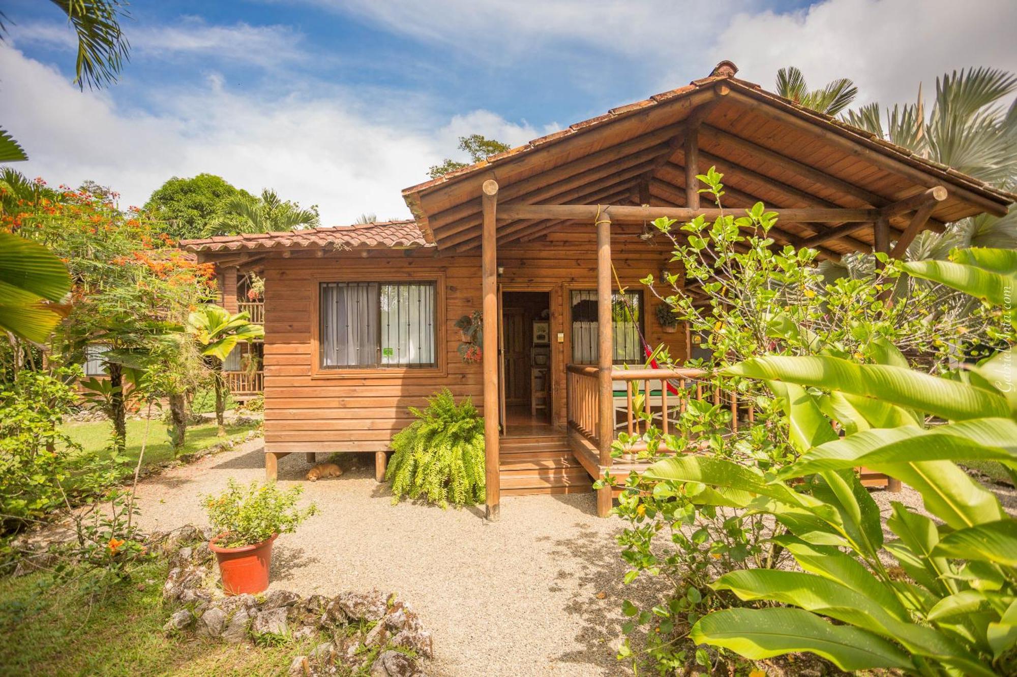 Casa Marcellino Lodge Кахуита Екстериор снимка