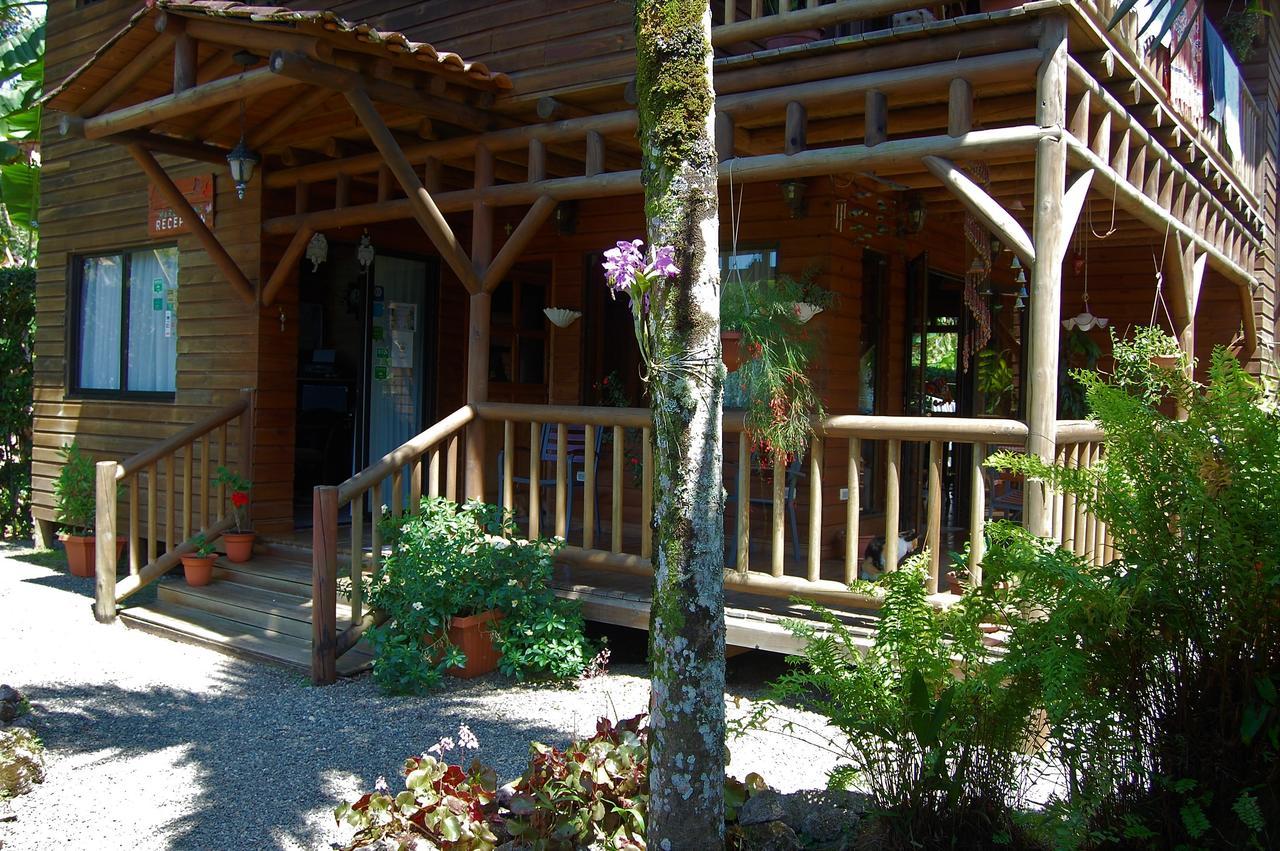 Casa Marcellino Lodge Кахуита Екстериор снимка