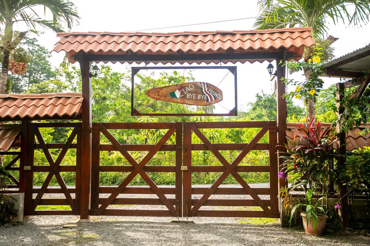 Casa Marcellino Lodge Кахуита Екстериор снимка